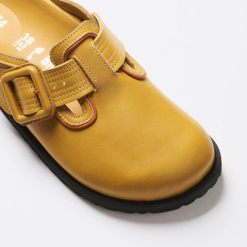 1774 Boston Leather Natural Leather