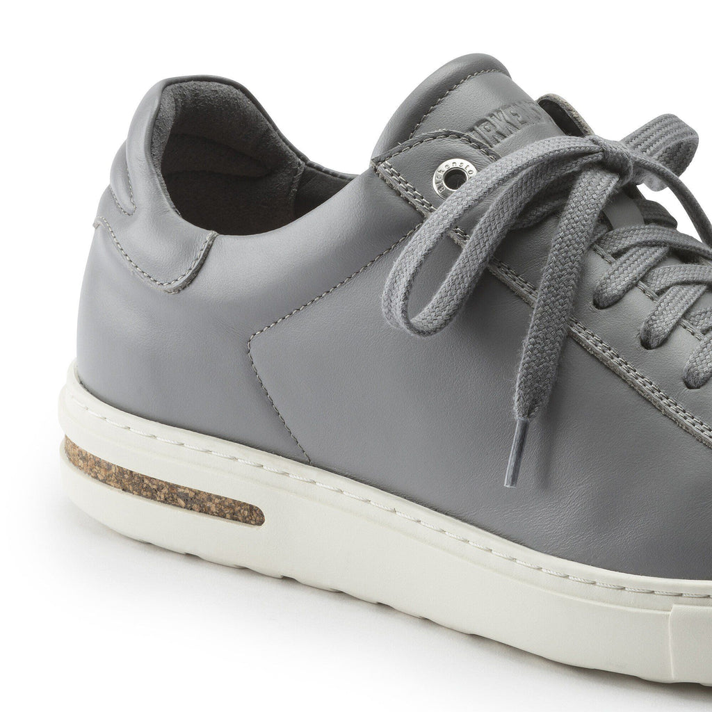Bend Low Natural Leather Gray