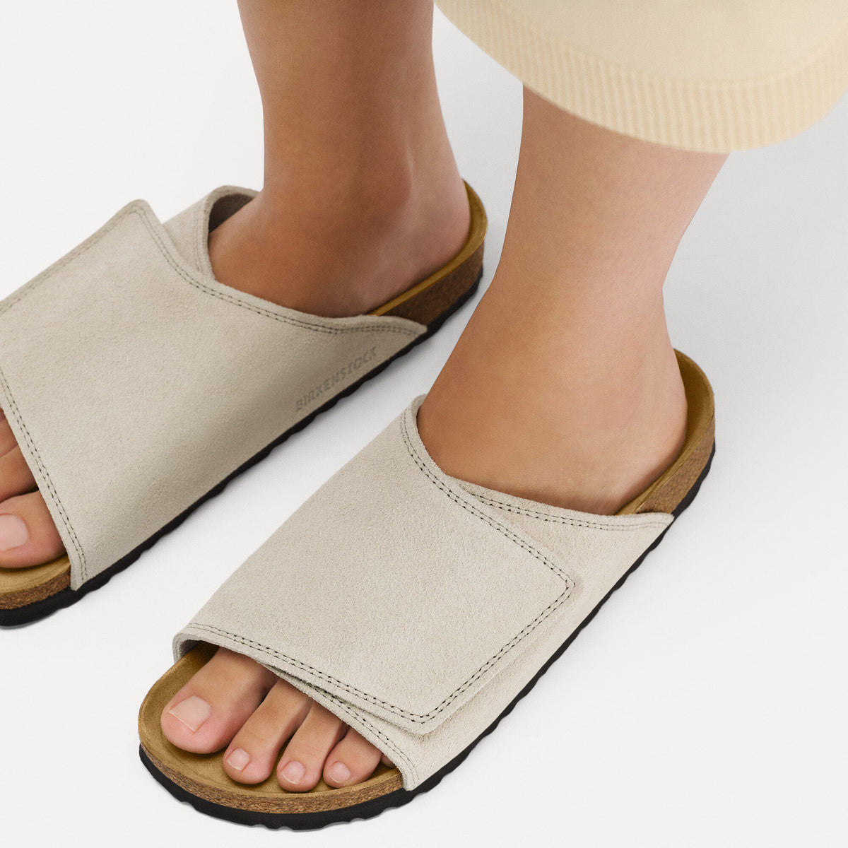 Solana VL Suede Leather