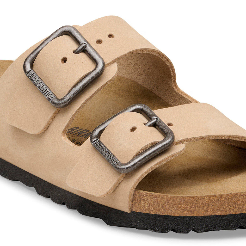 Arizona Wire Buckle Nubuk Leather